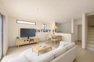 小中学校まで4分　P2台　長期優良住宅-A　002